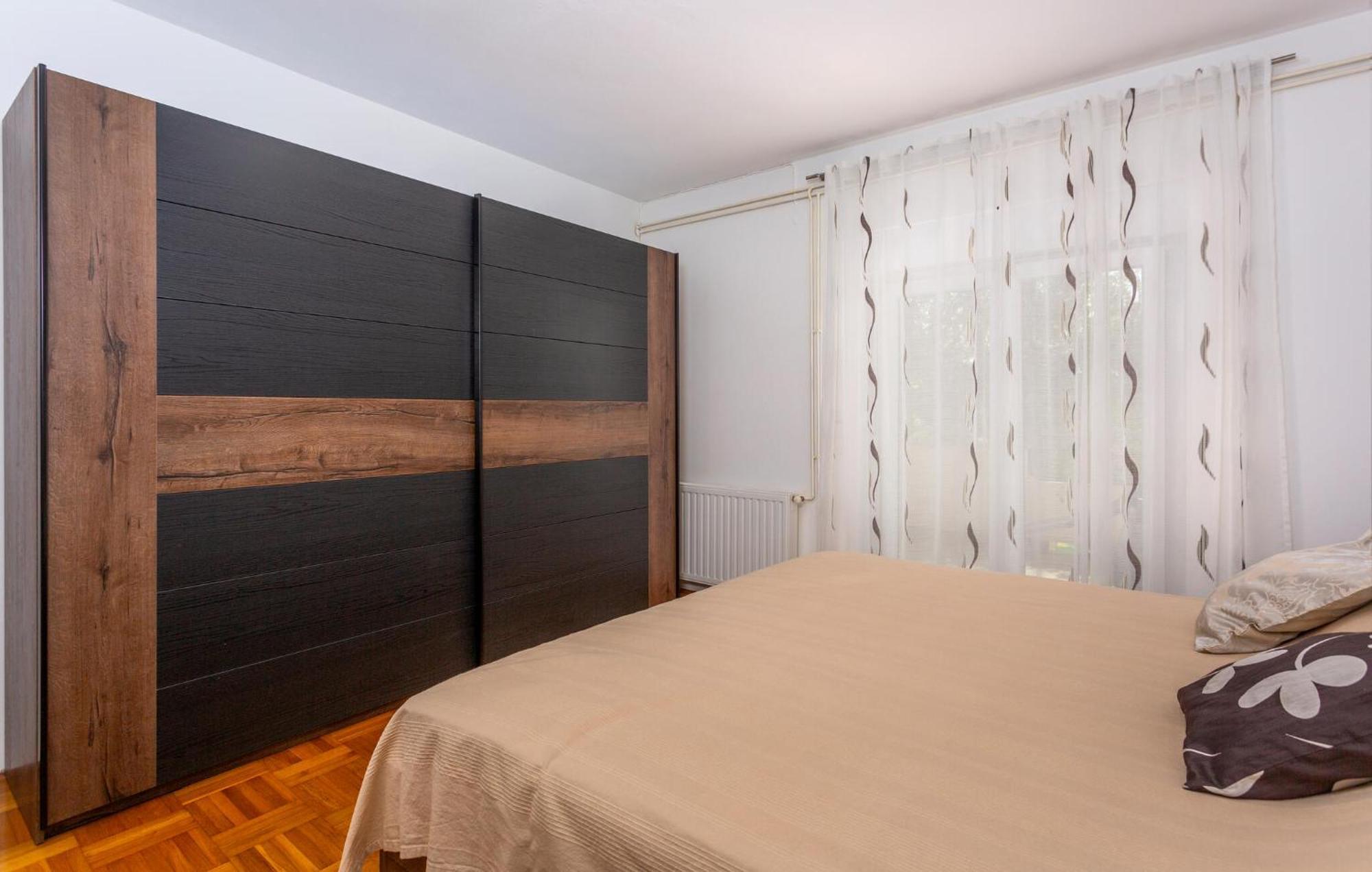 Stunning Apartment In Krk With Kitchen Krk Town Kültér fotó