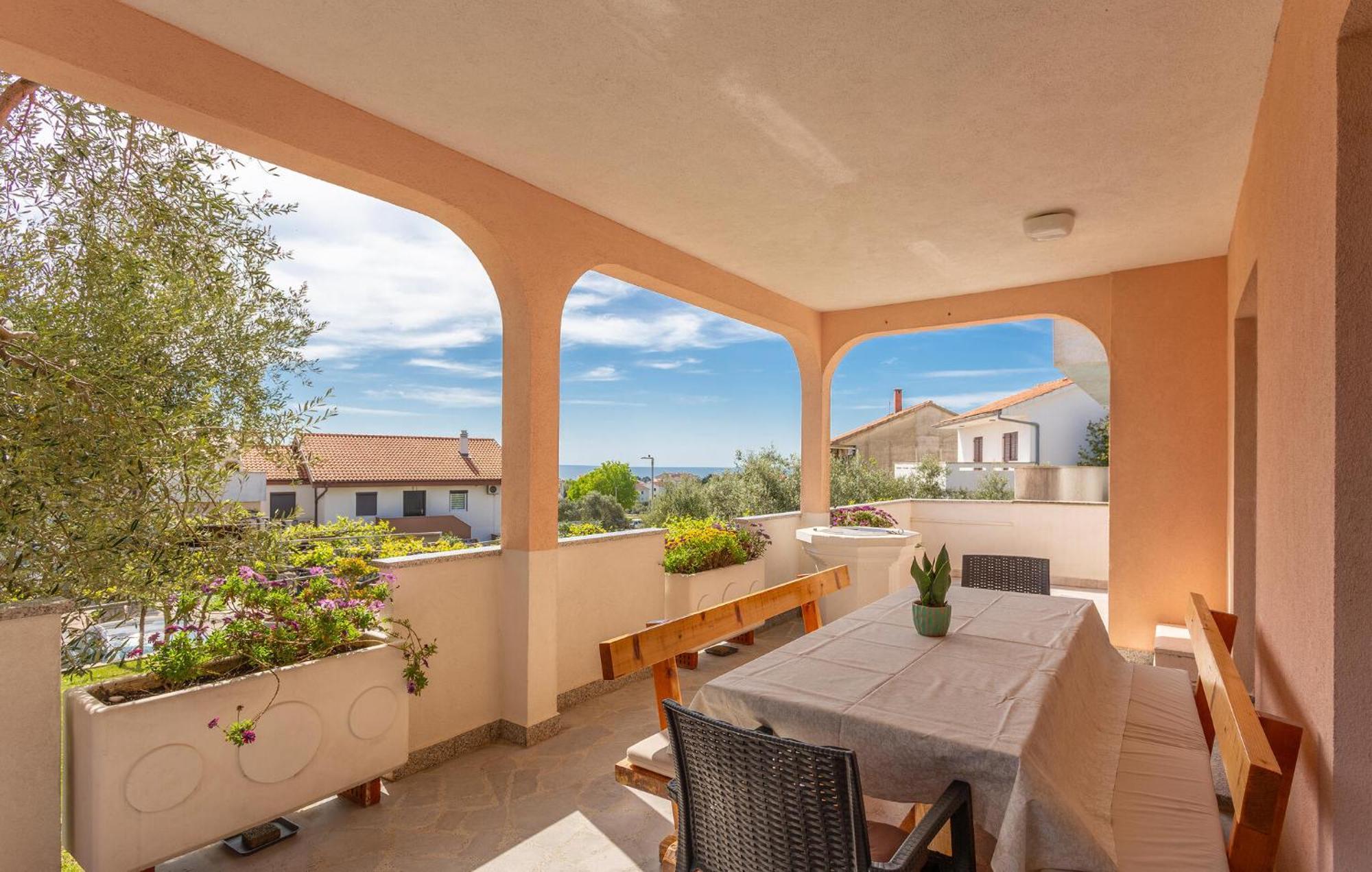 Stunning Apartment In Krk With Kitchen Krk Town Kültér fotó